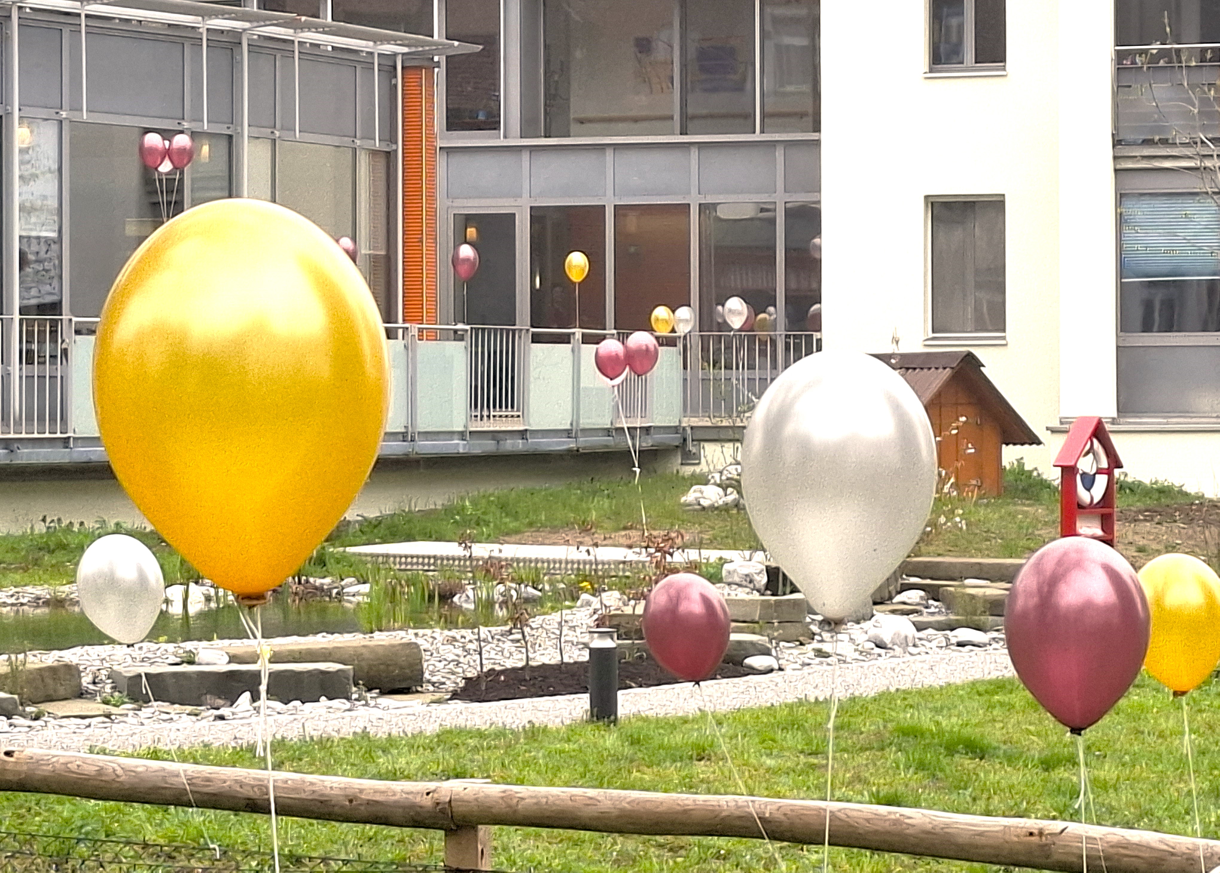 Eröffnung neue Gartenanlage mit Weiher am 15. April 2026
